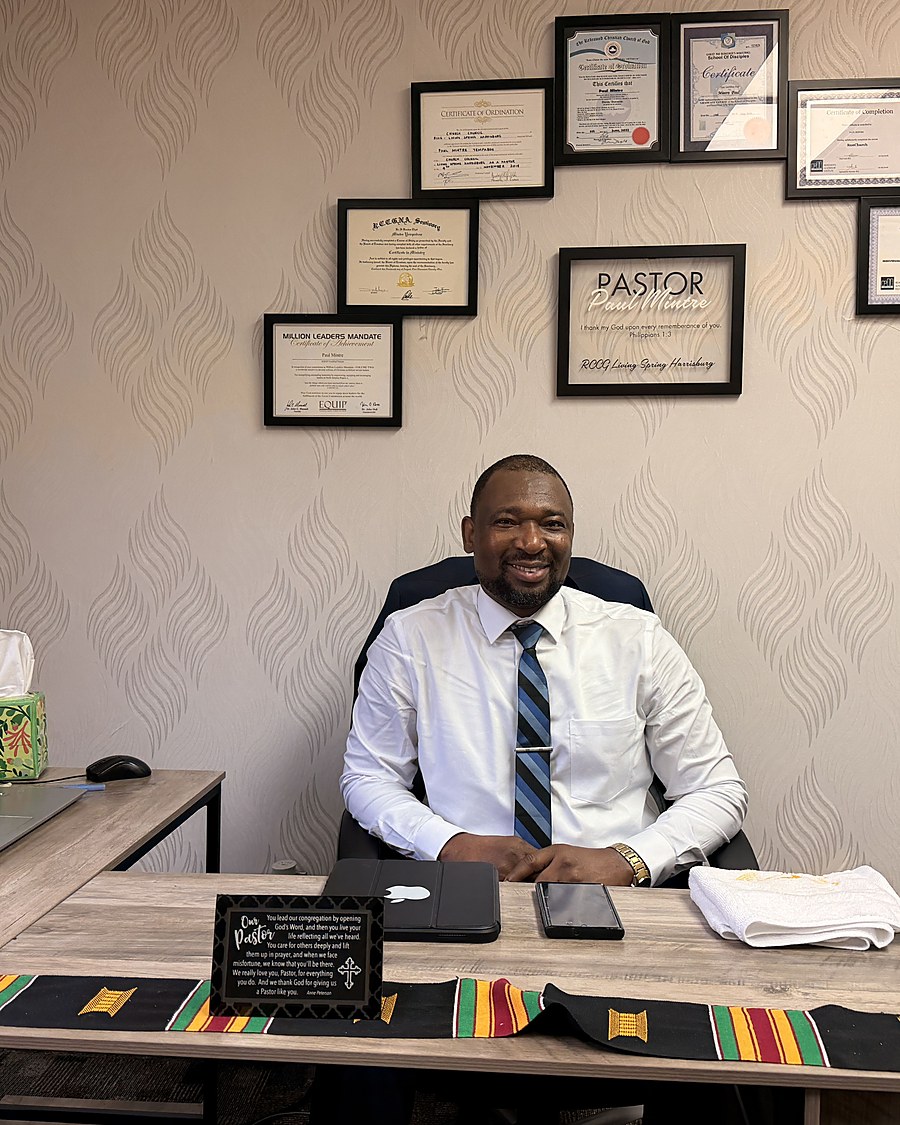 Pastor Paul Mintre